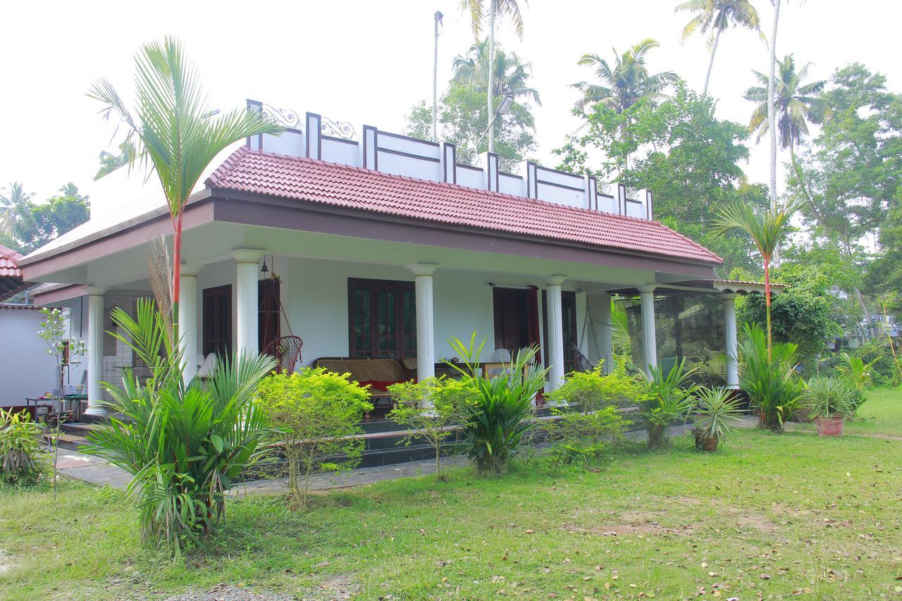 Angels' Homestay Marari Mararikulam Buitenkant foto