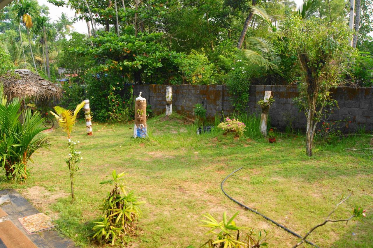 Angels' Homestay Marari Mararikulam Buitenkant foto