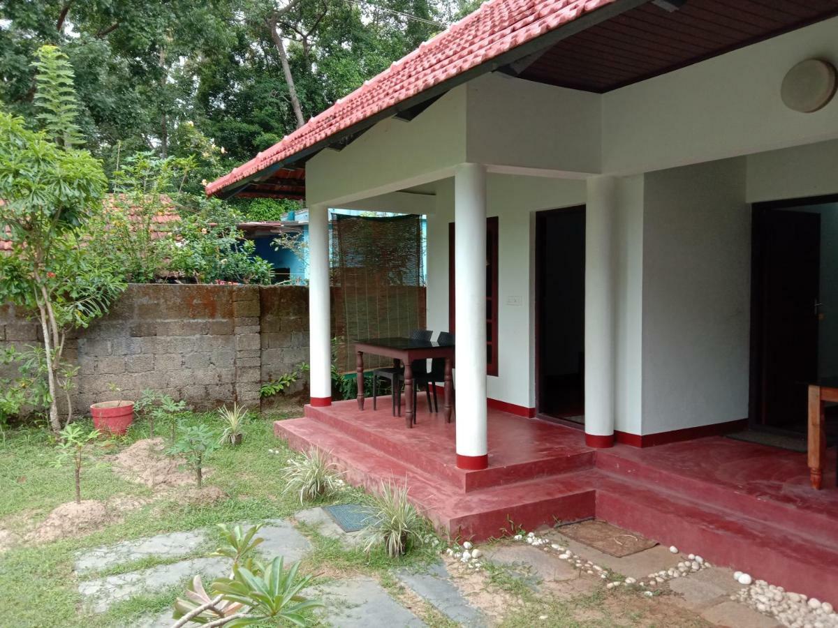 Angels' Homestay Marari Mararikulam Buitenkant foto